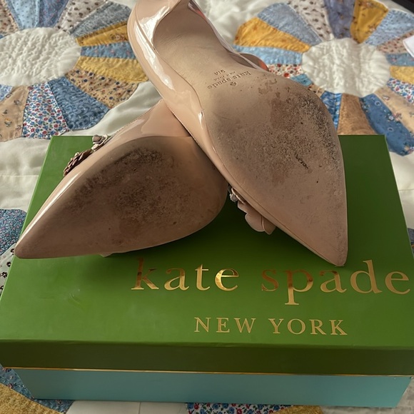 KATE SPADE EVELYN PUMPS  with original box - Picture 3 of 4